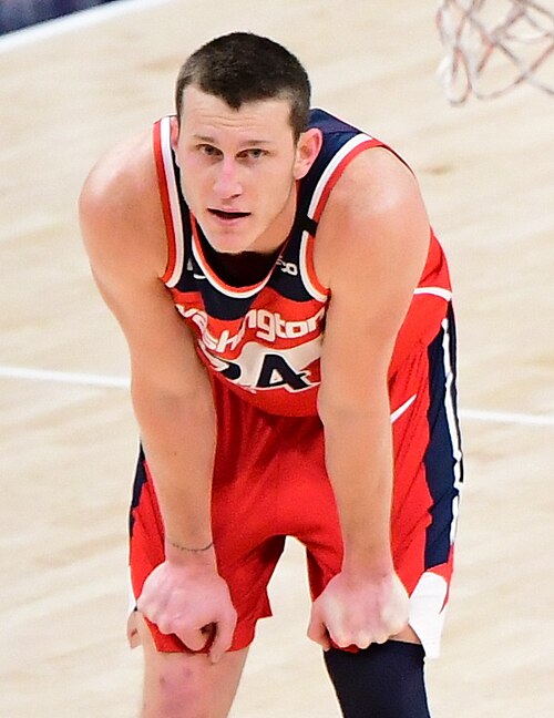 Garrison Mathews