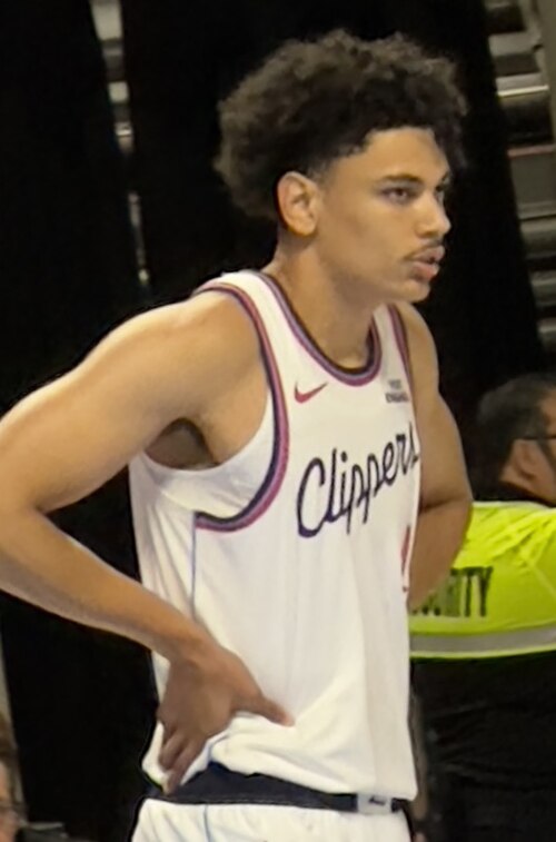 Kobe Sanders